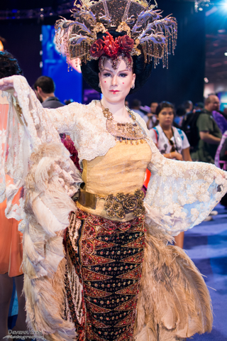 Illustration for article titled When You Wish Upon A Star: The Most Gorgeous Cosplay From D23, Day One!